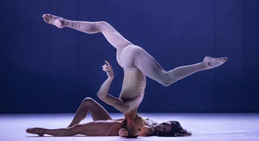 Sydney Dance Company et son directeur Rafael Bonachela arrivent en France avec Ab [intra]. - Critique sortie Danse Lyon Maison de la danse de Lyon