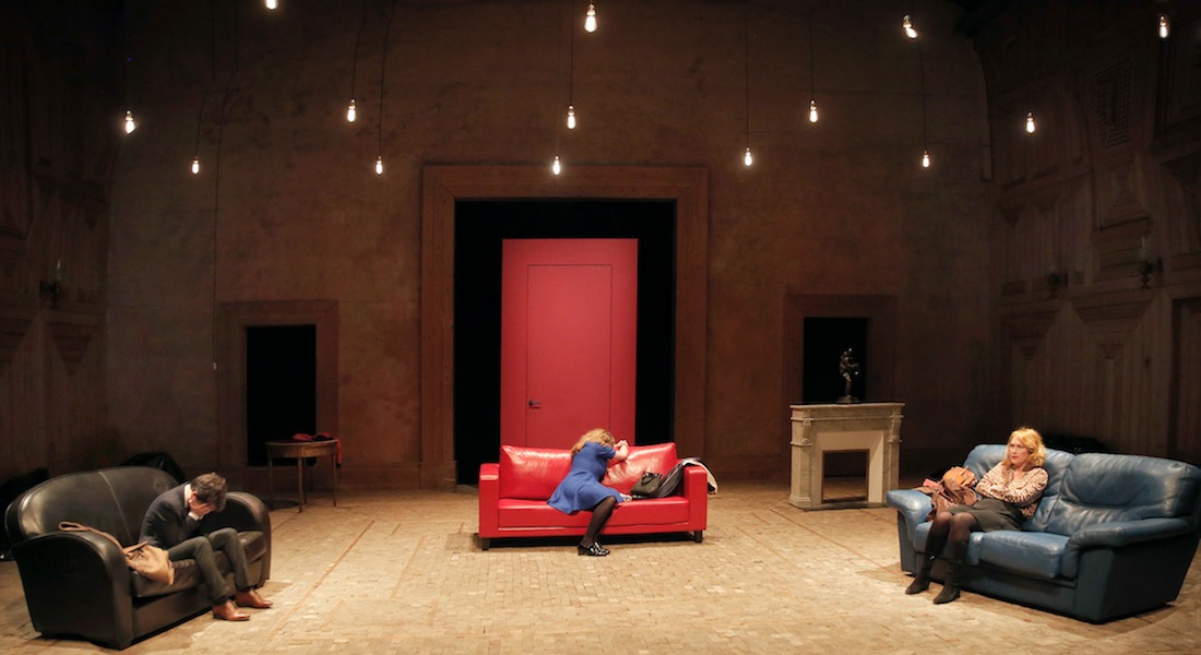 Huis clos, texte de Jean-Paul Sartre, mise en scène de Jean-Louis Benoit - Critique sortie Théâtre Paris THEATRE DE L'ATELIER