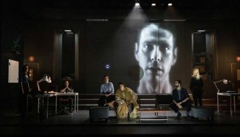 Roman(s) national, conception, écriture et mise en scène Julie Bertin et Jade Herbulot - Critique sortie Théâtre Paris Théâtre de la Tempête