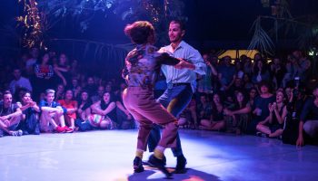 Save the last dance for me, d’Alessandro Sciarroni - Critique sortie Danse Pantin CND Centre national de la danse