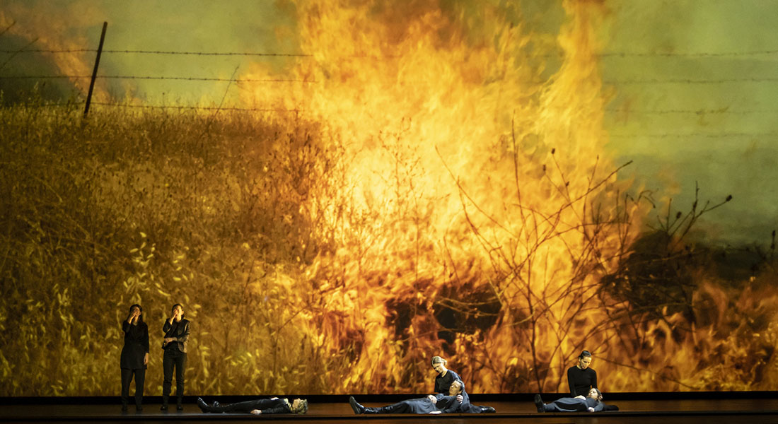 Roman de Fauvel, un violent réquisitoire contre la corruption du monde. Mise en scène Peter Sellars et direction musicale, Benjamin Bagby. - Critique sortie Classique / Opéra Paris Théâtre du Châtelet - Grande salle