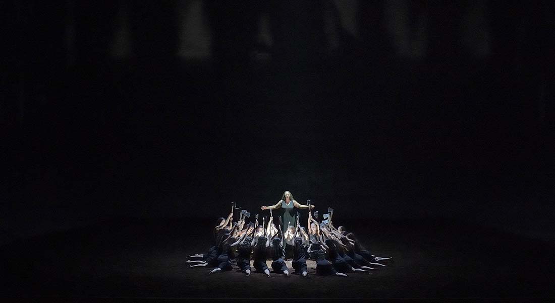 L’Opéra Bastille reprend la mise en scène d’Elektra de Strauss que Robert Carsen avait réglée en 2013. - Critique sortie Classique / Opéra Paris _Opéra national de Paris