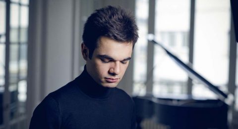 Ilyan Rivas dirige Rachmaninov, Liszt et Chostakovitch avec l’Orchestre national d’Île-de-France - Critique sortie Classique / Opéra Paris Philharmonie de Paris- Grande salle Pierre Boulez