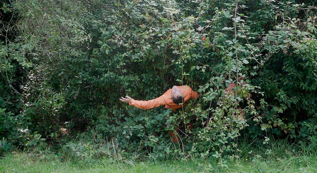 Être milieu des milieux et La Gardienne au Parc de la Poudrerie de Sylvain Prunenec et Maxence Rey - Critique sortie Danse Tremblay-en-France Théâtre Louis Aragon