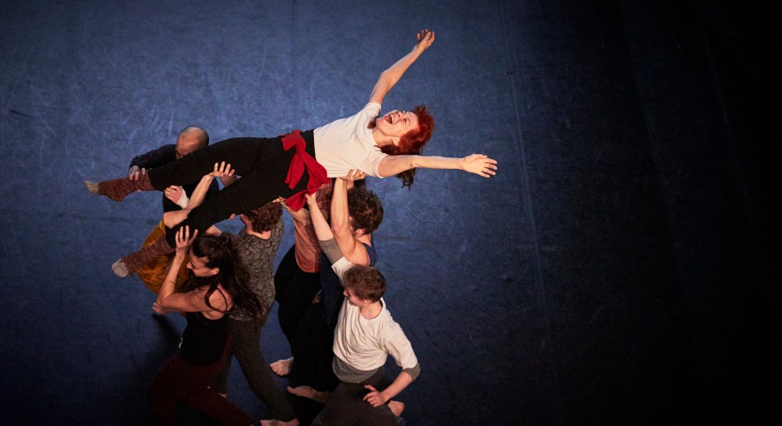 Un furieux désir de bonheur, mise en scène Olivier Letellier - Critique sortie Théâtre Pontoise Points communs - Théâtre des Louvrais