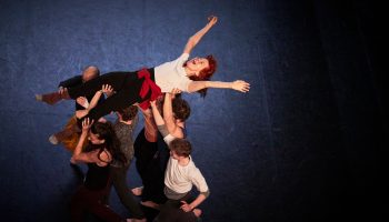 Un furieux désir de bonheur, mise en scène Olivier Letellier - Critique sortie Théâtre Pontoise Points communs - Théâtre des Louvrais