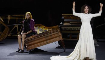 Le Festival d’été de Châteauvallon reprend du service avec une programmation haut de gamme. - Critique sortie Théâtre Ollioules Chateauvallon Scène nationale