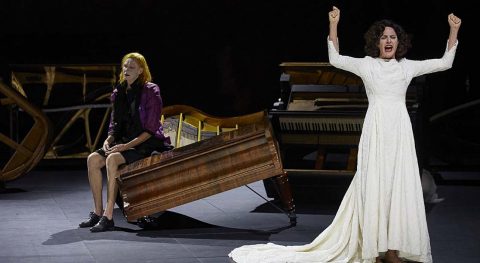 Le Festival d’été de Châteauvallon reprend du service avec une programmation haut de gamme. - Critique sortie Théâtre Ollioules Chateauvallon Scène nationale