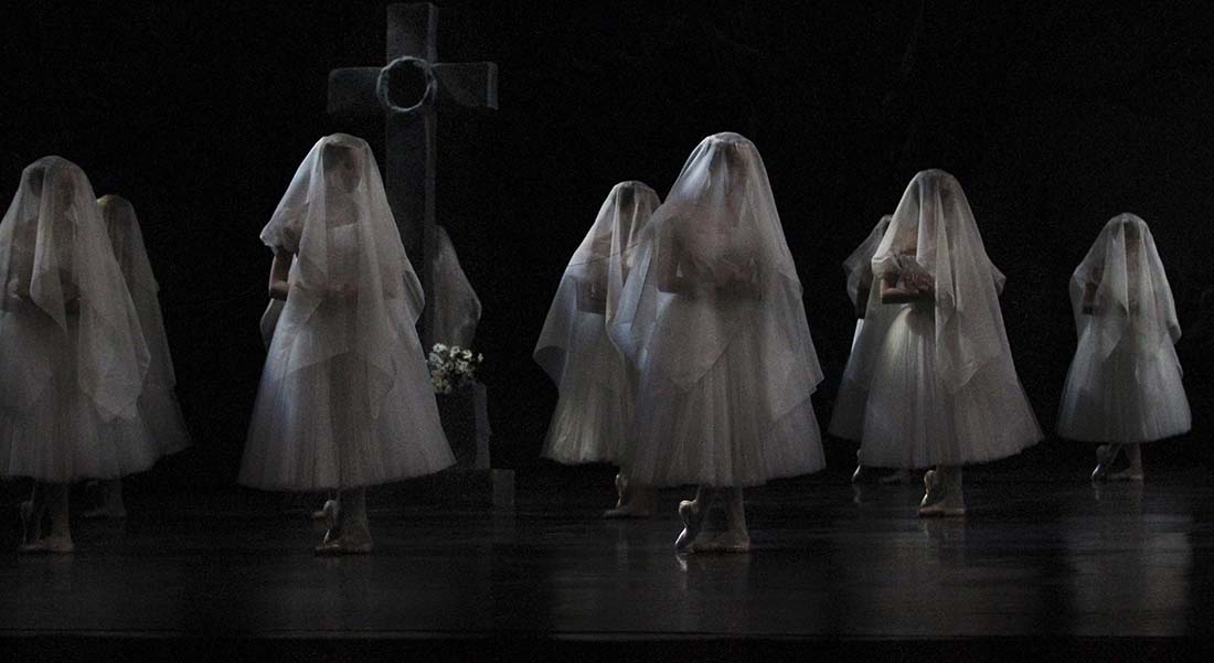 Le chef-d’œuvre du ballet romantique Giselle, revient au palais Garnier - Critique sortie Danse Paris Opéra national de Paris - Palais Garnier