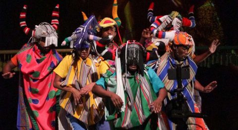 We wear our wheels with pride and slap your streets with color… we said ‘bonjour’ to Satan in 1820 de Robyn Orlin - Critique sortie Danse Montpellier Opéra Comédie