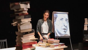 Fragments de Hannah Arendt, un excellent spectacle mis en scène par Charles Berling - Critique sortie Avignon / 2022 Avignon Avignon Off. Théâtre du Chêne Noir