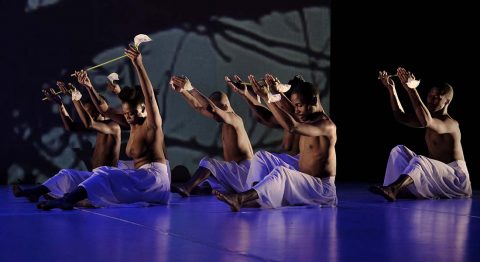 Le Sacrifice de Dada Masilo - Critique sortie Avignon / 2022 Avignon Festival d’Avignon. Cour du Lycée Saint-Joseph