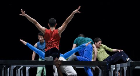 À Chaillot, une soirée Mazliah / Forsythe immanquable, par le Ballet de l’Opéra de Lyon - Critique sortie Danse Paris Chaillot - Théâtre national de la danse
