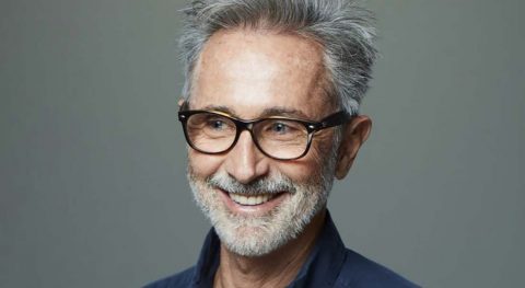 Fleurs de Soleil de Simon Wiesenthal, un texte fort et essentiel, interprété par Thierry Lhermitte. - Critique sortie Avignon / 2022 Avignon Avignon Off. Théâtre du Chêne Noir