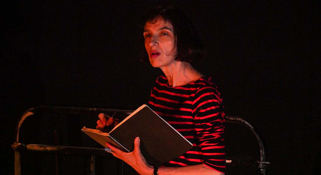 Toxique de Françoise Sagan, portée par la comédienne Christine Culerier - Critique sortie Avignon / 2022 Avignon Avignon Off. Théâtre des Lila’s