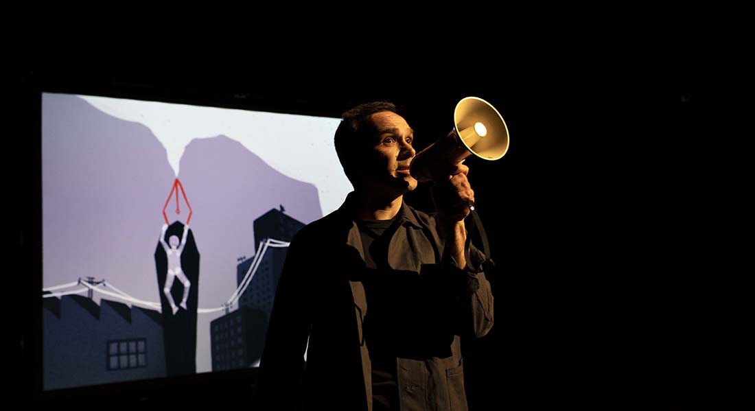 Les voix du verbe, une performance poétique de Damien Noury - Critique sortie Avignon / 2022 Avignon Avignon Off. La Factory - Chapelle des Antonins