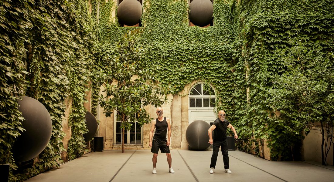 Vive le Sujet série 4, un programme séduisant par Vincent Dupont et Bernardo Montet, Tünde Deak et Léopoldine Hummel - Critique sortie Avignon / 2022 Avignon Jardin de la vierge du Lycée Saint-Joseph