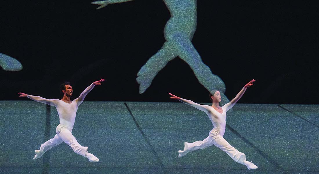 Danse et cirque à Nîmes : l’exaltation des corps - Critique sortie  Nîmes Théâtre de Nîmes