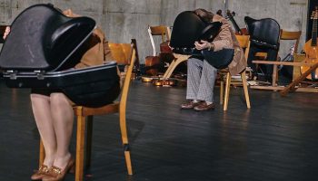 Christoph Marthaler présente « Die Sorglosschlafenden, die Frischaufgeblühten » - Critique sortie Théâtre Paris Théâtre de l’Aquarium