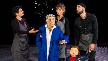 Ouvrir le théâtre aux plus jeunes - Critique sortie  Marseille La Criée - Théâtre National de Marseille