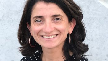 Béatrice Hanin affirme son engagement pour un service public de l’art et de la culture. - Critique sortie  Saint-Nazaire Le Théâtre - Scène nationale de Saint-Nazaire