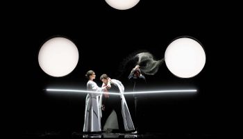Combattimento, la théorie du cygne noir, spectacle de Sébastien Daucé et Silvia Costa - Critique sortie  Caen Théâtre de Caen.