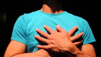 Le Cœur du son de Maguelone Vidal, immersion électroacoustique dans les mouvements du corps - Critique sortie  Perpignan Théâtre de l’Archipel