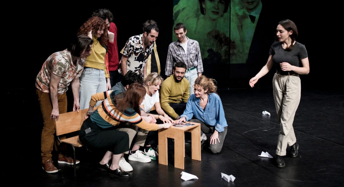 Mes parents, la friandise dramatique de Mohamed El Khatib - Critique sortie Théâtre Paris Théâtre de la Ville - Théâtre des Abbesses