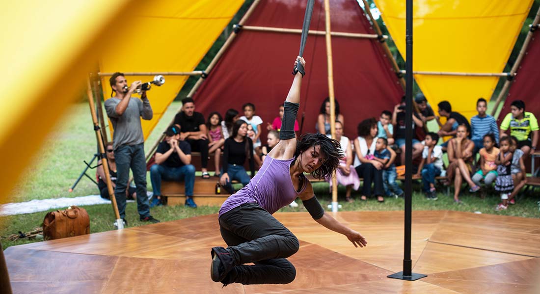 Radio Maniok, rencontre avec Virginie Le Flaouter - Critique sortie  Le Mans Le Plongeoir – Cité du Cirque