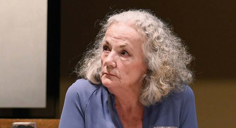 Catherine Hiegel Les Regles Du Savoir Vivre Marcial Di Fonzo Bo reprend Les Règles du savoir-vivre dans la société
