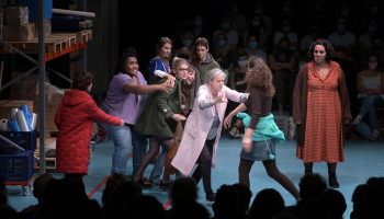 Avec 7 minutes de Stefano Massini, Maëlle Poésy amène le monde ouvrier sur la scène - Critique sortie Théâtre saint denis CDN Théâtre Gérard Philipe