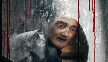 Claire Dancoisne et le Théâtre de la Licorne créent BasiK inseKte d’après Kafka : un spectacle fort ! - Critique sortie Théâtre Le Mouffetard - Théâtre des arts de la marionnette