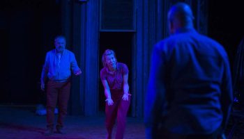 « Combat de nègre et de chiens » de Koltès , mise en scène Mathieu Boisliveau - Critique sortie Théâtre Paris Théâtre de la Bastille