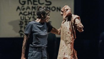 Iliade de Pauline Bayle - Critique sortie Théâtre Choisy-le-Roi Théâtre de Choisy-le-Roi