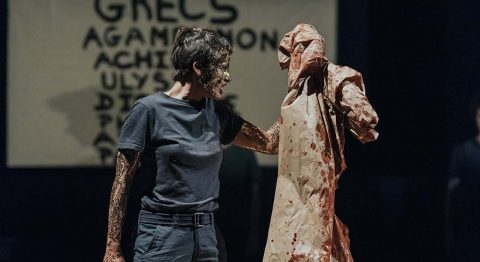 Iliade de Pauline Bayle - Critique sortie Théâtre Choisy-le-Roi Théâtre de Choisy-le-Roi