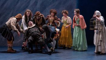 L’acteur et metteur en scène Jérôme Deschamps a choisi de monter « L’avare », une réussite. - Critique sortie Théâtre Versailles Théâtre Montansier-Versailles