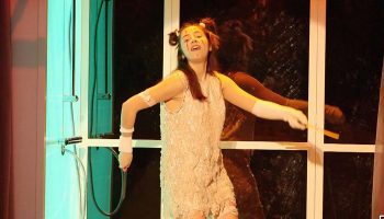 Elodie Chanut présente « Moi aussi, je suis Catherine Deneuve » de Pierre Notte - Critique sortie Théâtre Nanterre Maison de la musique de Nanterre