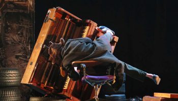 Presque Parfait ou le paradis perdu de Nikolaus Holz, Mise en scène de Christian Lucas - Critique sortie  Marseille