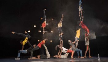 Yé ! direction artistique Kerfalla Bakala Camara - Critique sortie  Marseille