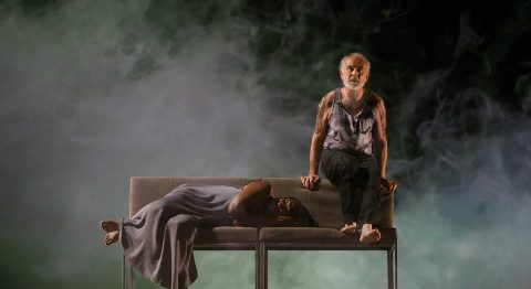 L’amour telle une cathédrale ensevelie (Le Fils) de Guy Régis Jr : tragédie magnifique et terrible - Critique sortie Théâtre 75012 Paris. Théâtre de la Tempête