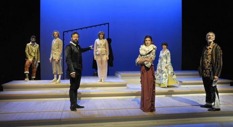 La mise en scène pleine de fantaisie et de vitalité d&rsquo;Alain Batis de L’Ecole des maris de Molière - Critique sortie Théâtre Paris Théâtre de l'Epée de bois