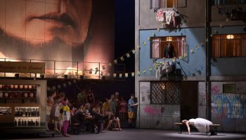 Laurent Pelly et Marc Minkowski présentent une Périchole vitaminée - Critique sortie Classique / Opéra Paris Théâtre des Champs-Élysées