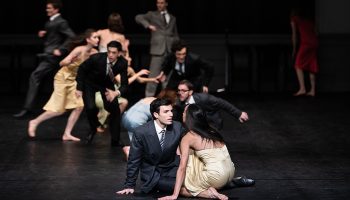 Le sublime Kontakthof de Pina Bausch entre au répertoire de l’Opéra de Paris - Critique sortie Danse Paris Palais Garnier