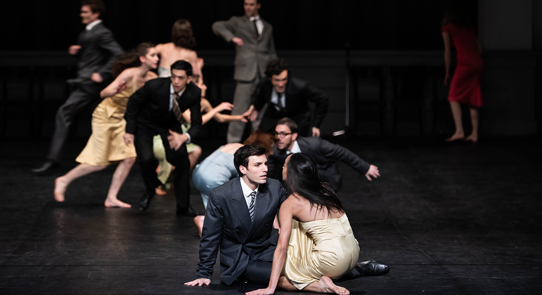 Le sublime Kontakthof de Pina Bausch entre au répertoire de l’Opéra de Paris - Critique sortie Danse Paris Palais Garnier