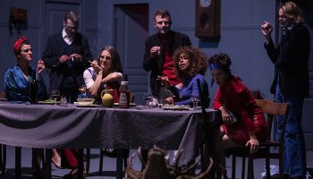 Olivier Saccomano et Nathalie Garraud présentent Institut Ophélie, un objet théâtral problématique - Critique sortie Théâtre Gennevilliers T2G - Théâtre de Gennevilliers