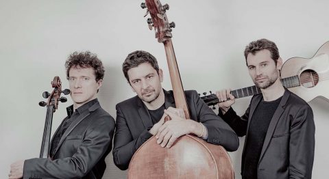 Loco Cello invite Biréli Lagrène - Critique sortie Jazz / Musiques Paris Café de la Danse