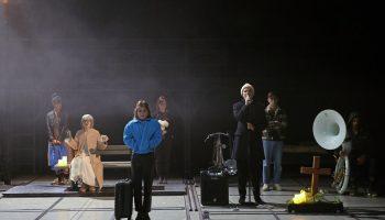 Dan Da Dan Dog, une pièce de Rasmus Lindberg joliment maîtrisée par Pascale Daniel-Lacombe - Critique sortie Théâtre poitiers Le Méta - CDN de Poitiers Nouvelle-Aquitaine