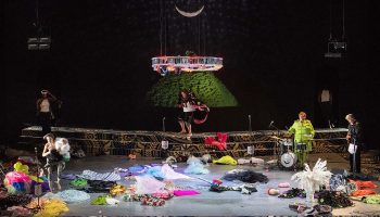 Do the Calimero : un carnaval interdisciplinaire de Lies Pauwels - Critique sortie Théâtre Vélizy-Villacoublay L'Onde