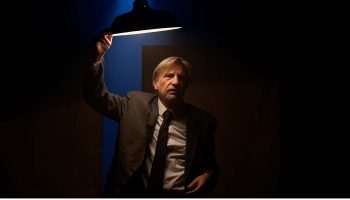 Olivier Cruveiller adapte et met en scène Nagasaki d’Éric Faye : une traversée éclairant l’essence d’une histoire insolite - Critique sortie Théâtre Paris Théâtre de l’Epée de Bois