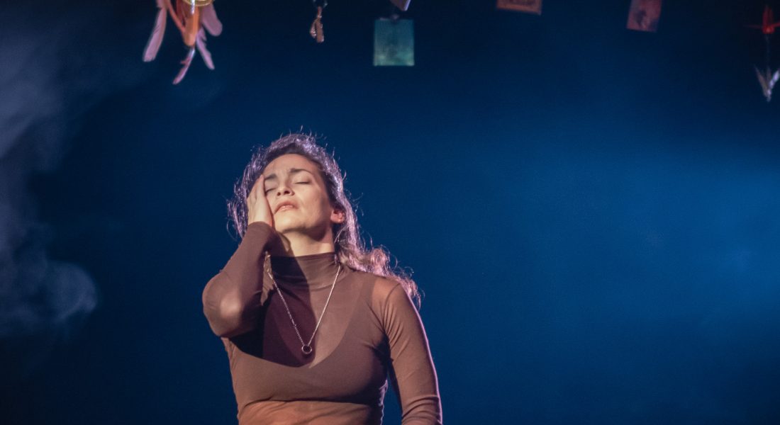 Ton Corps – Ma Terre : Tatiana Spivakova fait théâtre de la tragédie de la perte avec courage, intelligence et sensibilité - Critique sortie Théâtre Montreuil Théâtre Public de Montreuil